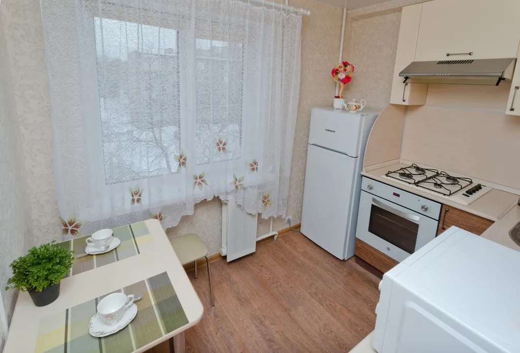 Квартира у вокзала и военного университета