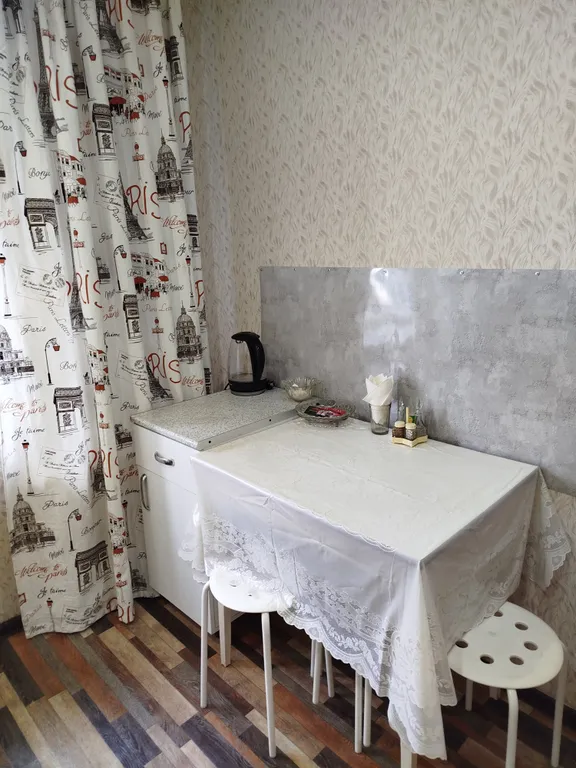 Уютная квартира в центре города рядом с городским озером