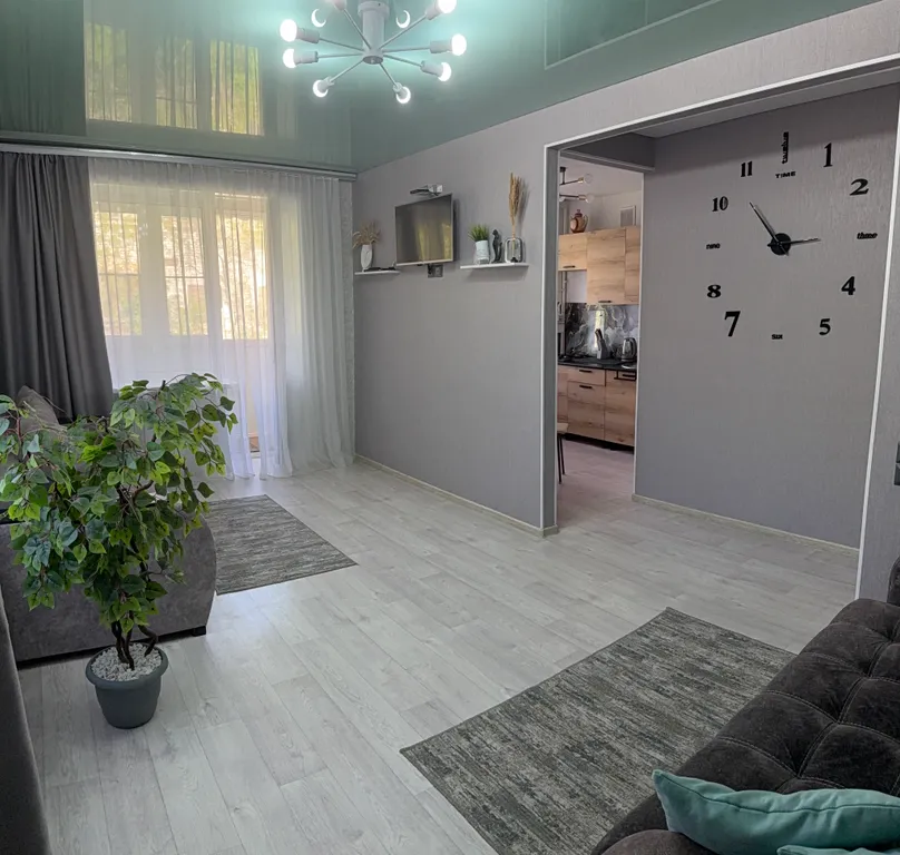 Уютная квартира в центре города — аренда посуточно в Ахтубинск