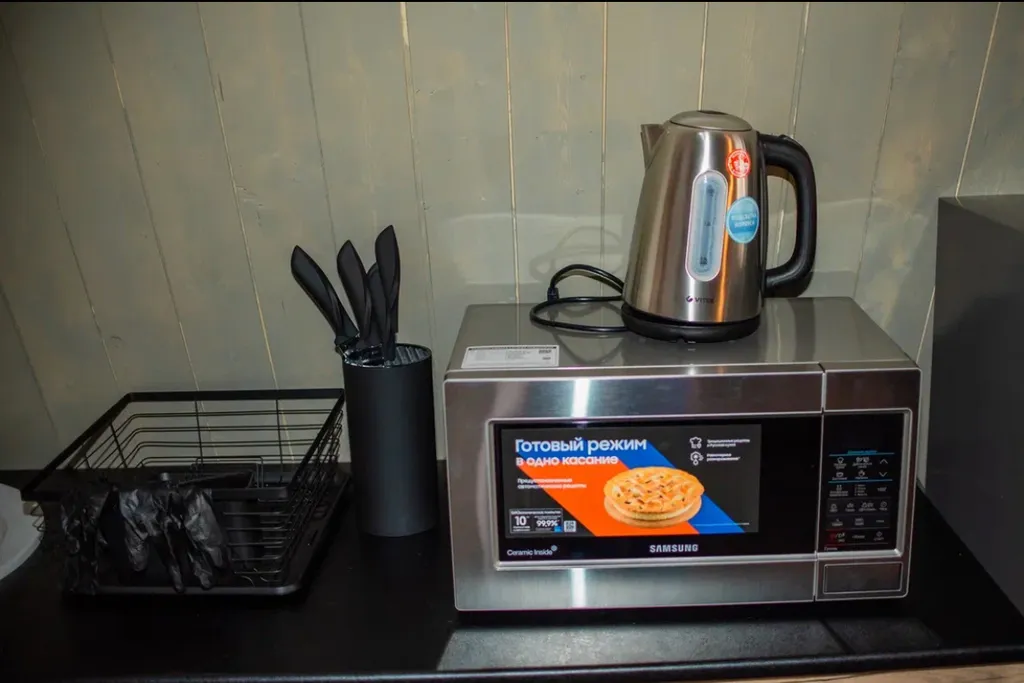 Новый двухэтажный дом в заповедной лесной зоне