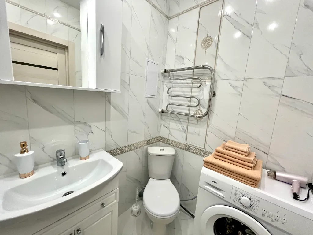 Квартира Квартира возле ТЦ Огни — Барнаул