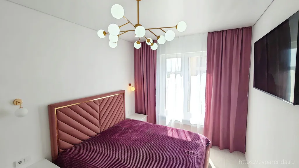 Квартира Дизайнерская квартира с видом на часы в ЖК Евпатория — Евпатория