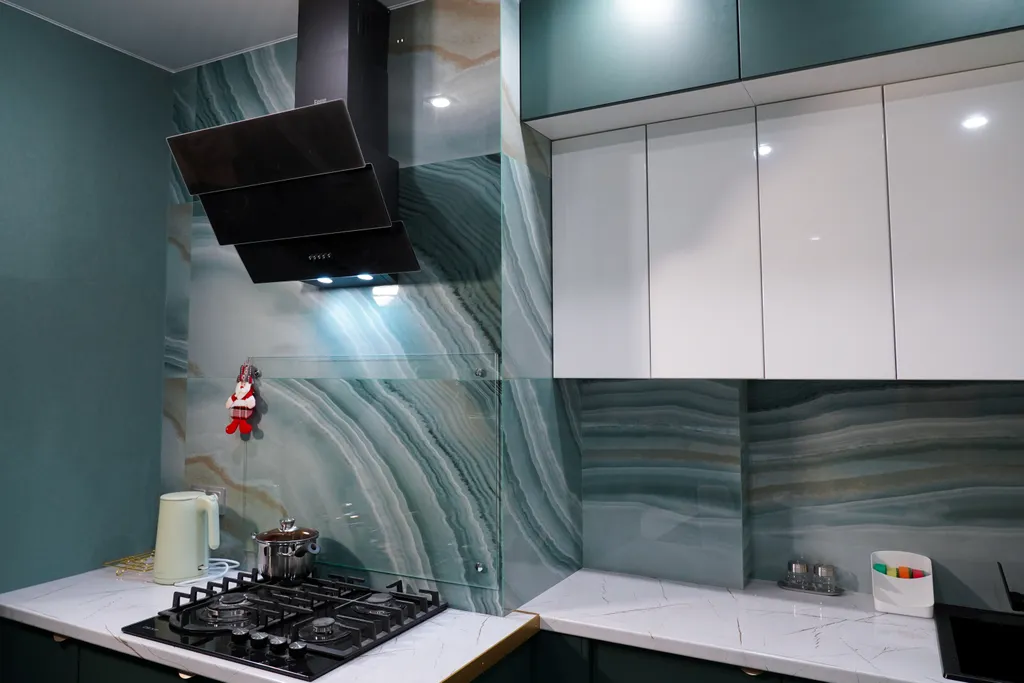 Квартира 3-комнатная Квартира — Калининград