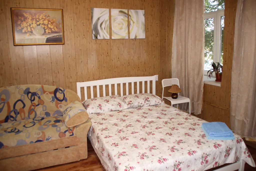 Квартира в Купеческом доме с видом на Красную набережную