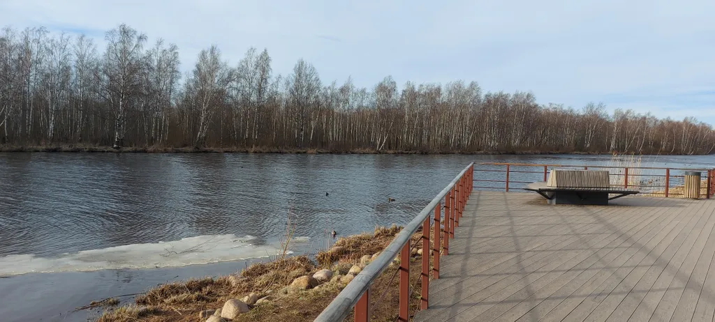 Квартира с видом на озеро