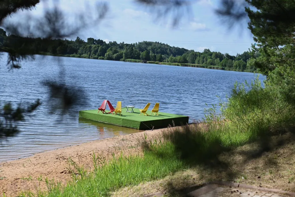 8-комнатный Дом