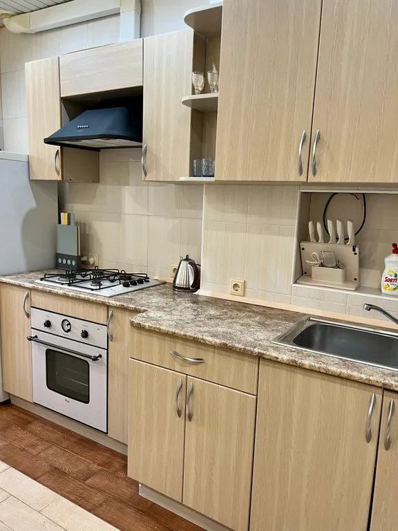 Уютная однушка в центре возле Бродвея