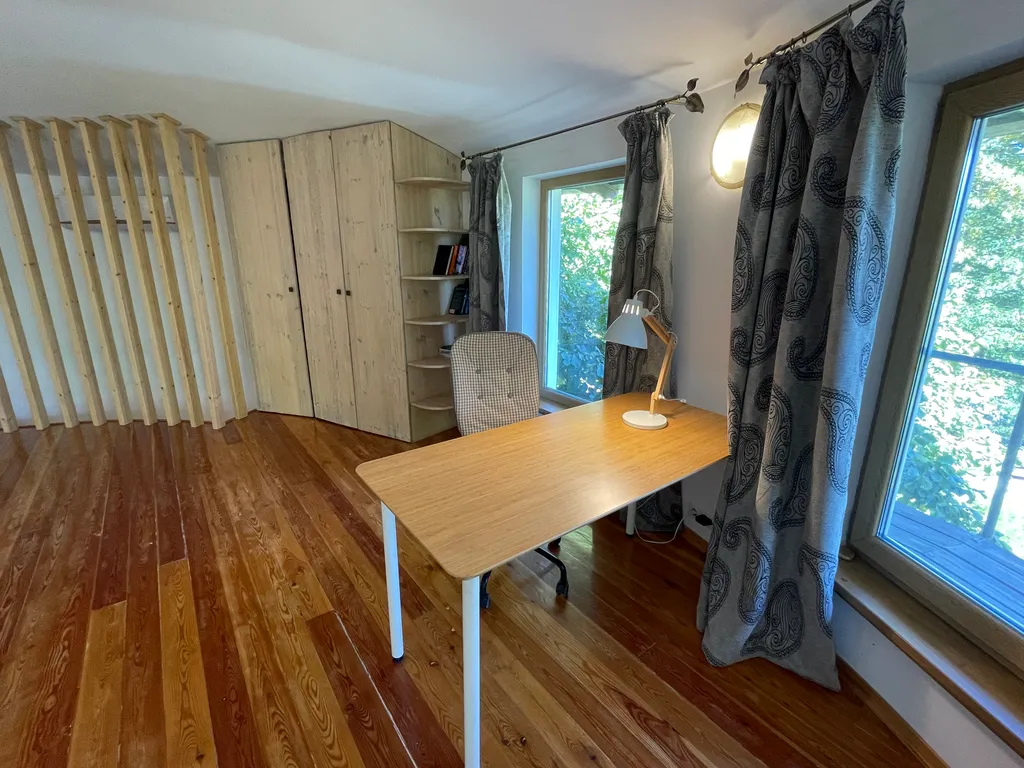 Круглый дом в горах