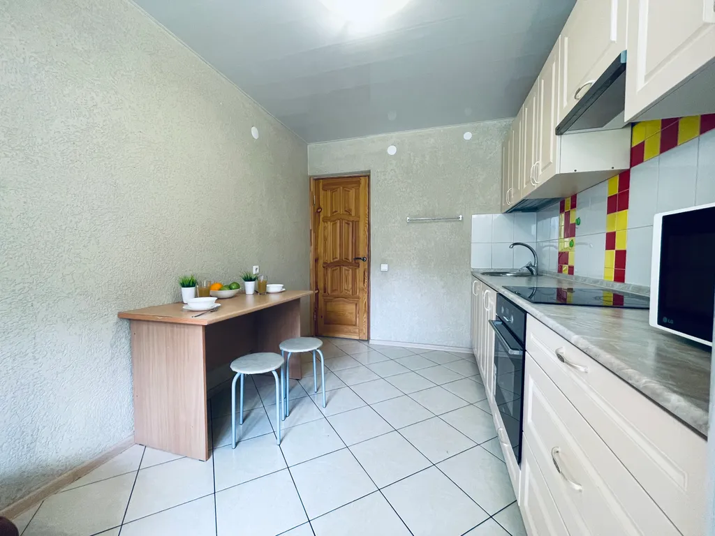 Уютная квартира рядом с ижевским зоопарком, ИЖГТУ и ИЖГСХА от Город 18