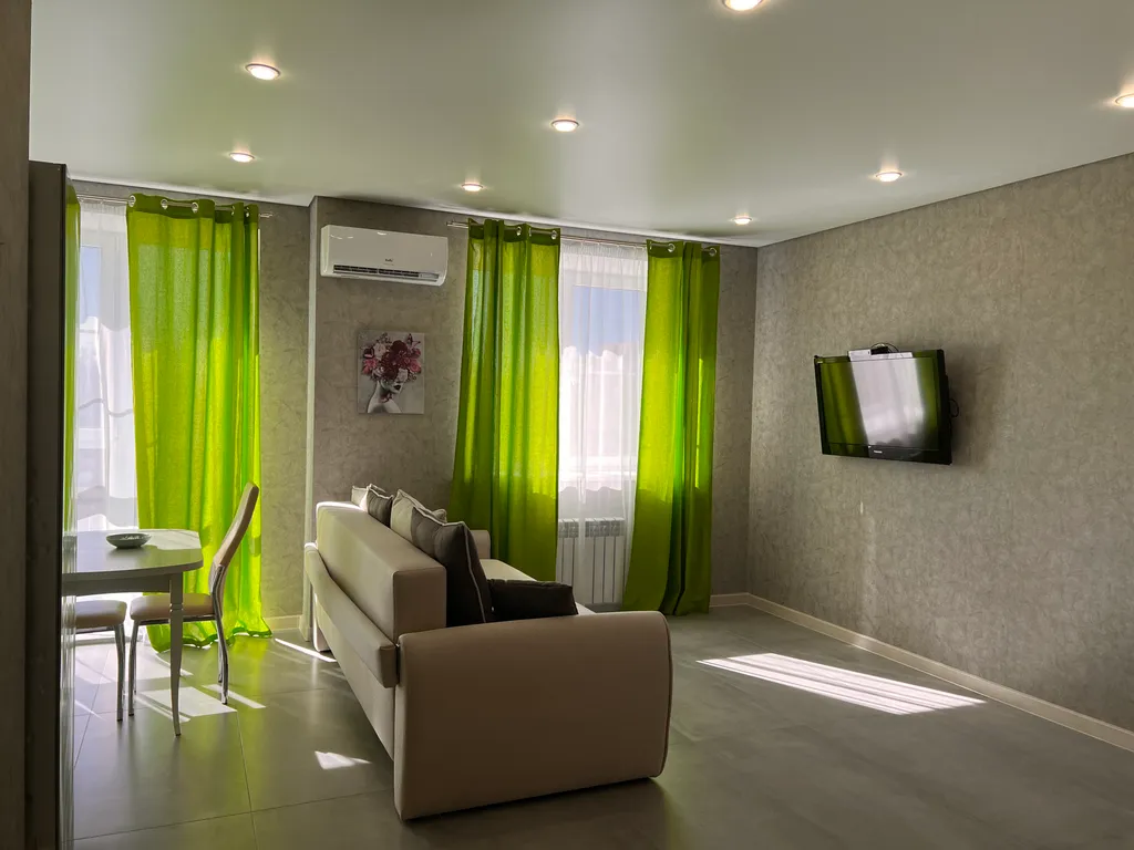 2 комнатная квартира  с видом на парк