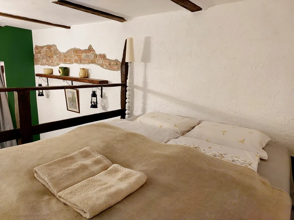 Апартаменты в средневековым стилем у Сторожевой башни