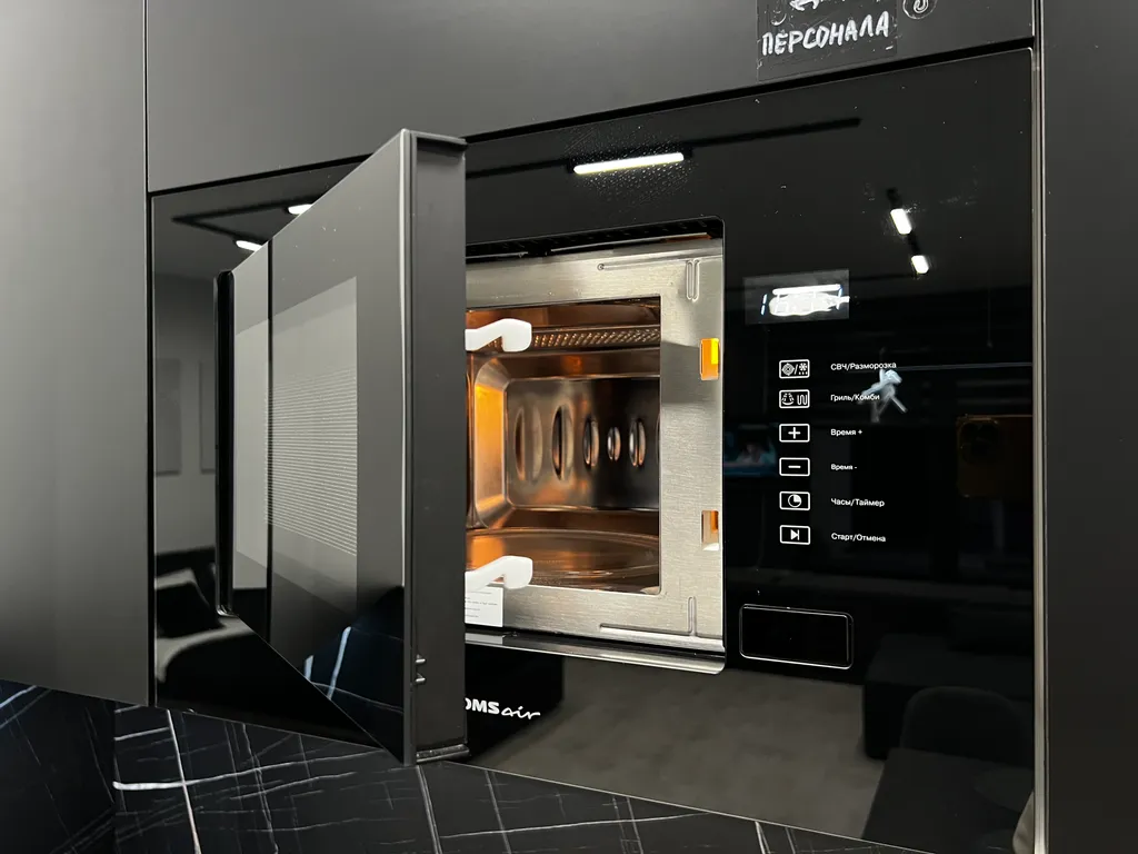 Премиальная квартира в центре города на высоком этаже в ЖК Республика