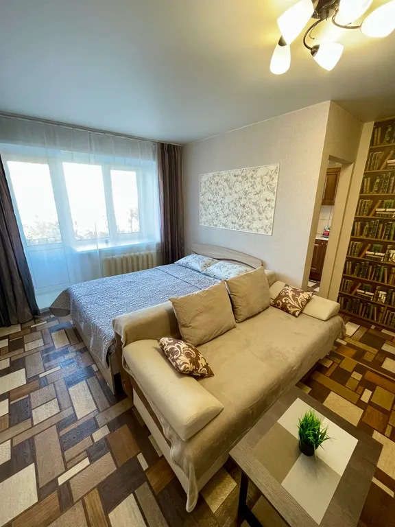 Квартира в иcтopичеcком центрe города — аренда посуточно в Кемерово