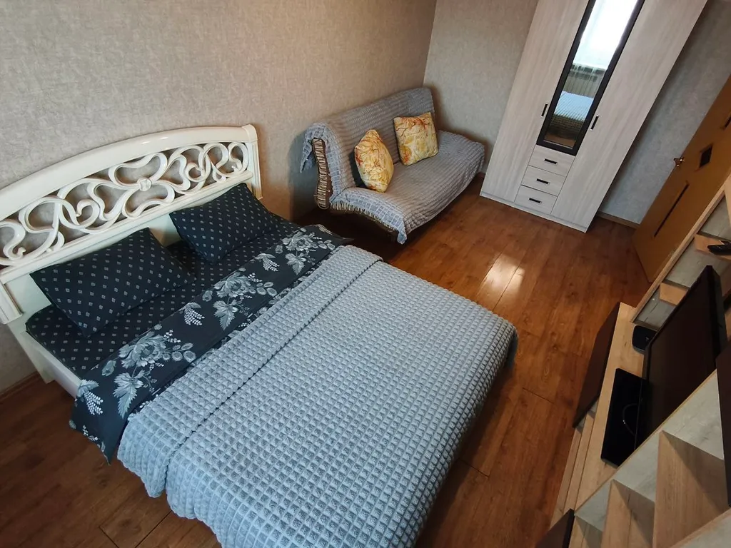 Уютная квартира в центре города — аренда посуточно в Уссурийск