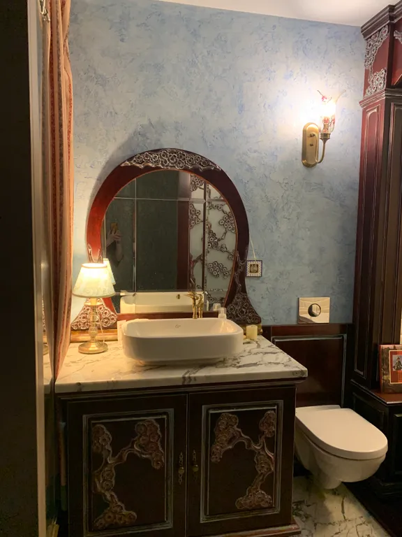 Уютная классика на картинной галерее