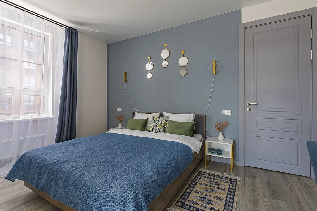 Новая большая квартира на 5 человек в тихом центре