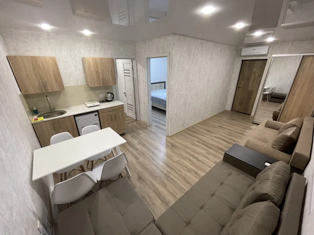 Семейный 6 спальных мест, 2 комнаты