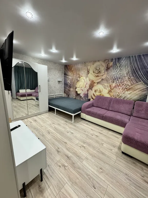 Совсем новенькая квартира — аренда посуточно в Ухта