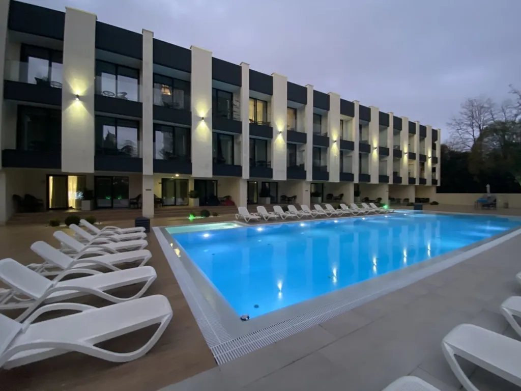 Современная студия