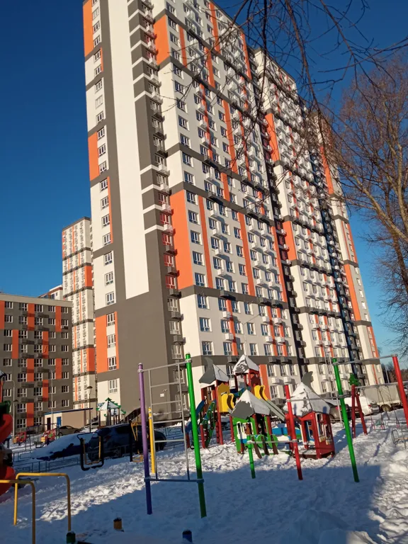 Студия с видом на пруд