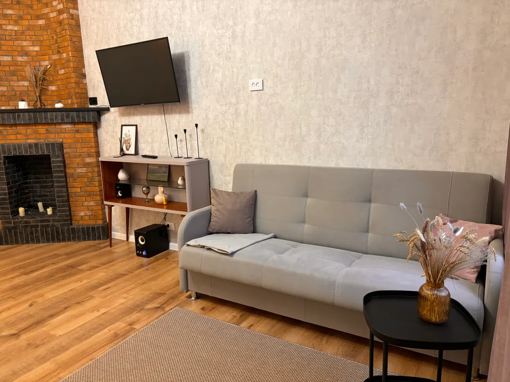 Квартира Элегантный домик с камином в центре Курска (парк Бородино) — Курск