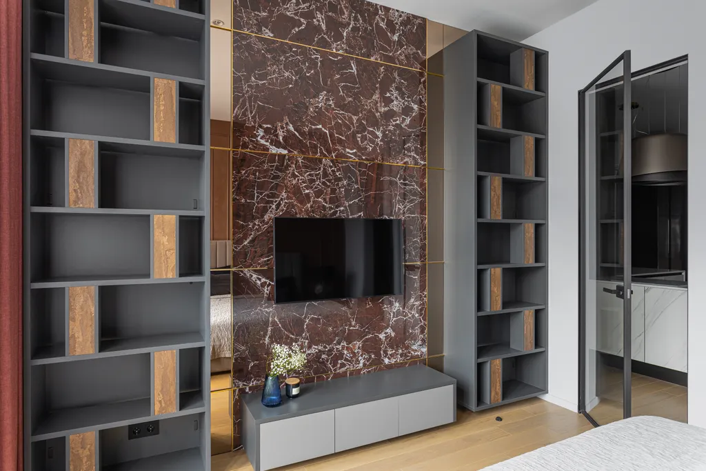 4-комнатная Квартира