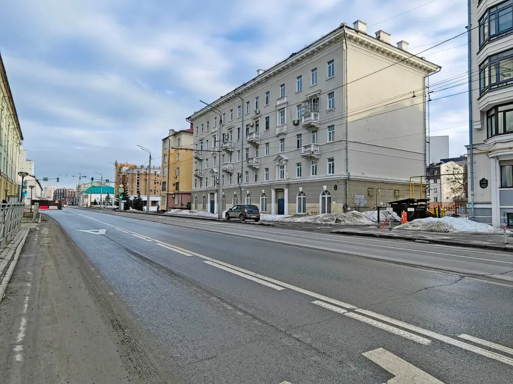 Квартира с французским балконом в центре