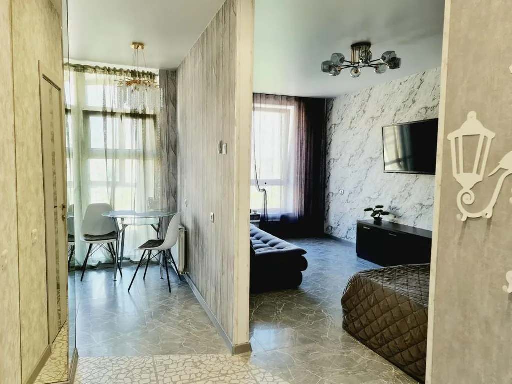 Уютная квартира-студия на Российском проспекте