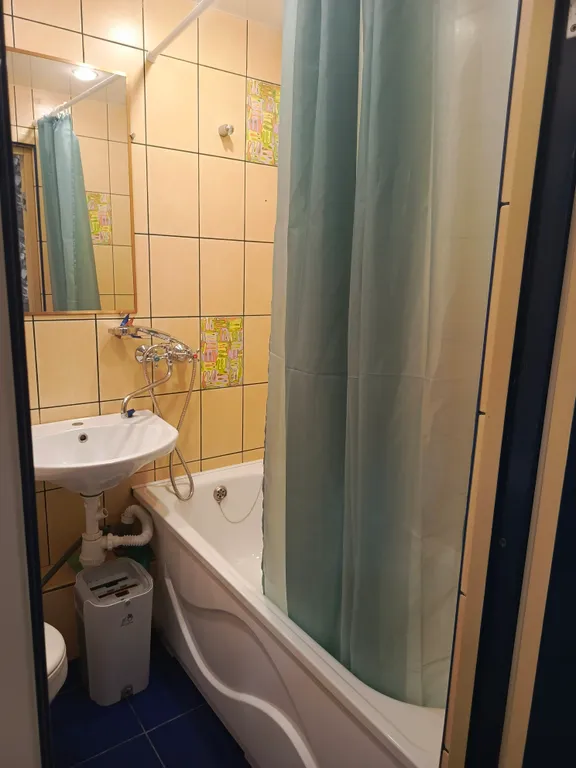 Квартира Однокомнатная квартира в самом центре рядом с вокзалом и Аллеей героев — Волгоград