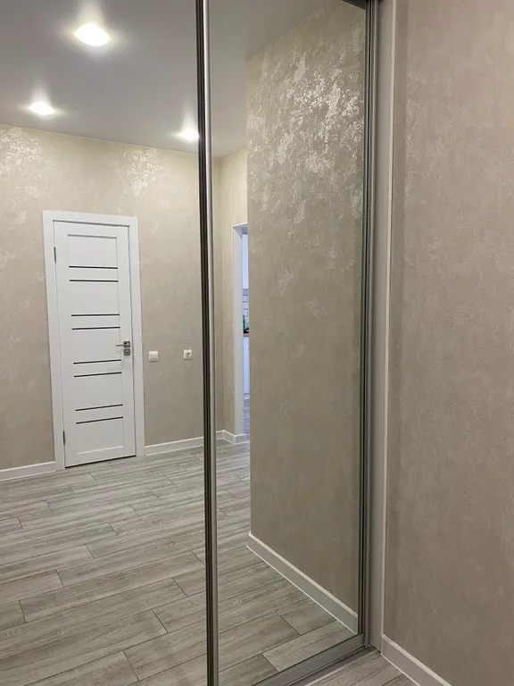 Красивая квартира на Российском