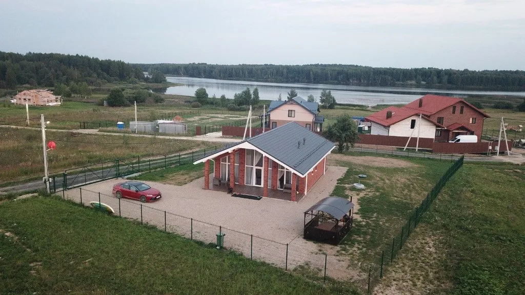 Дом у воды Sutoki Villa