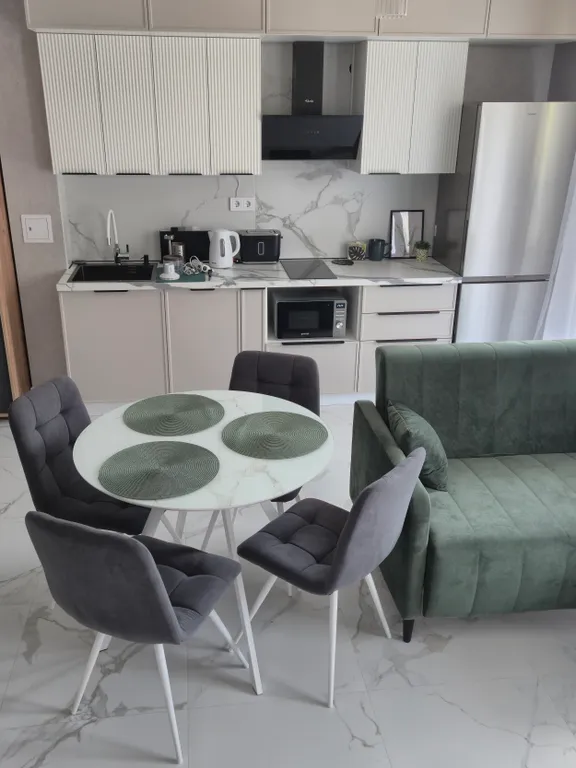 Новая видовая квартира на первой линии в ЖК Анаполис — аренда посуточно в Варваровка