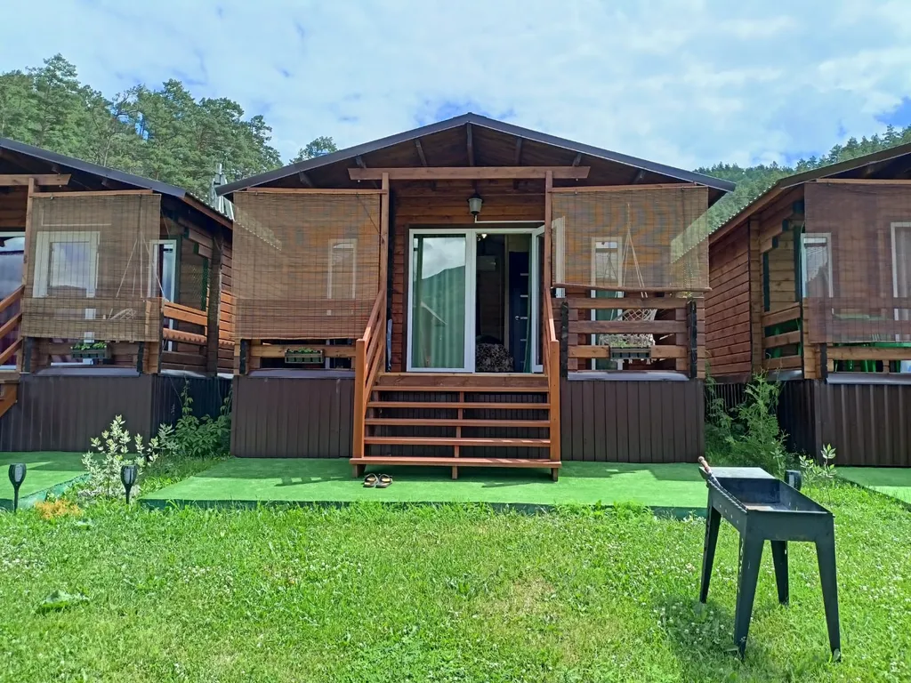 Трехместный уютный гостевой дом с видом на горы №4