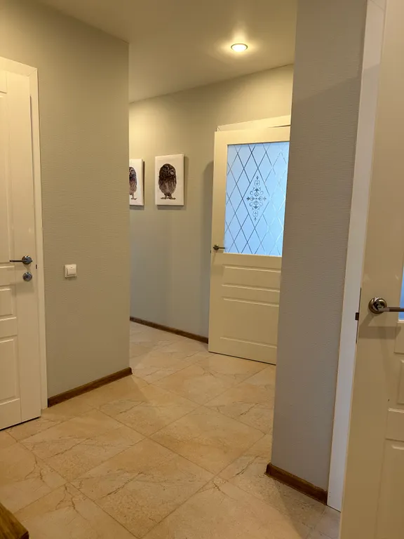 Двухкомнатная квартира над кофейней в центре Валдая