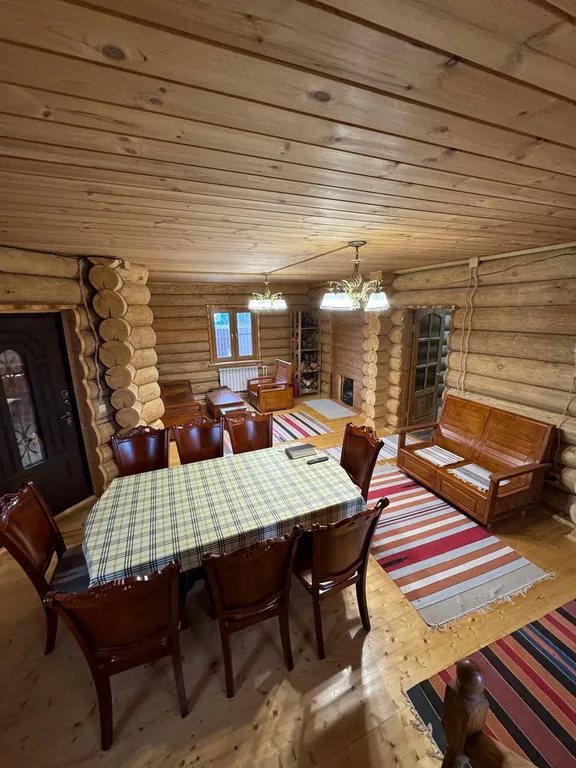 6-комнатный Дом