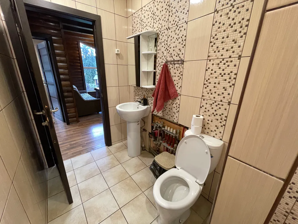 7-комнатный Дом