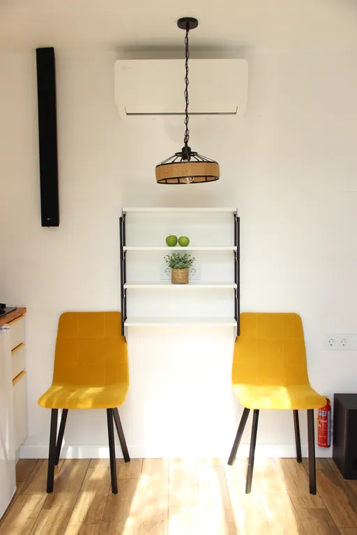 Дом-студия с купелью и домашним кинотеатром