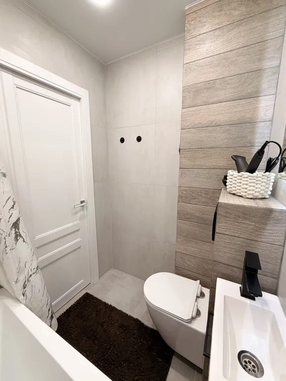 1‑комн. квартира с видом на город на ул. Героев Рыбачьего, 18