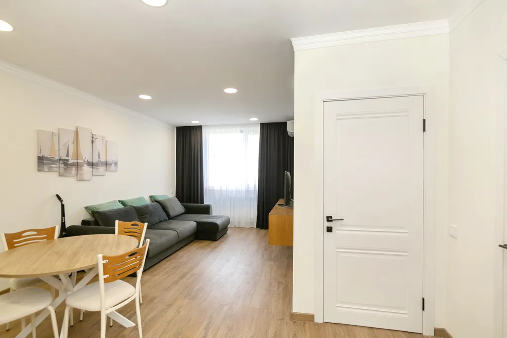 Просторный двухкомнатный апартамент