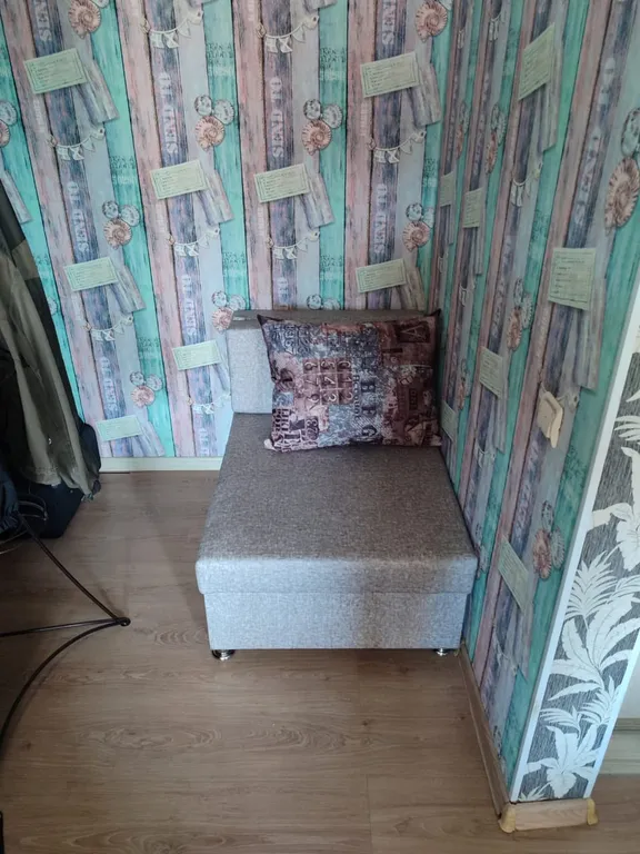 Чистая, уютная квартира-студия с барной стойкой