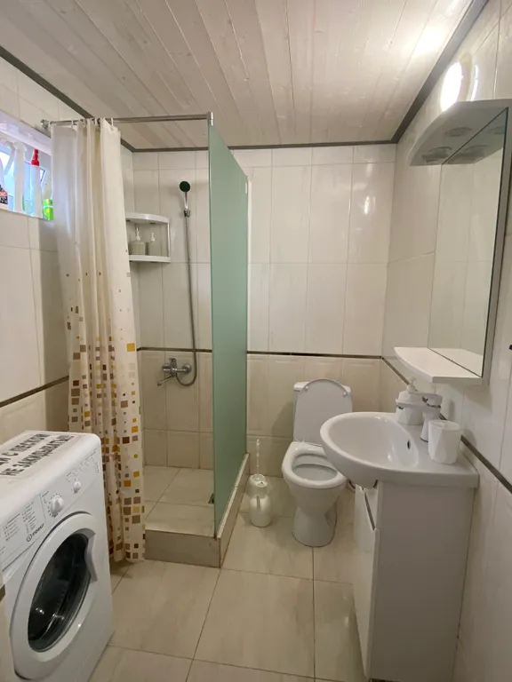 Домик на берегу моря