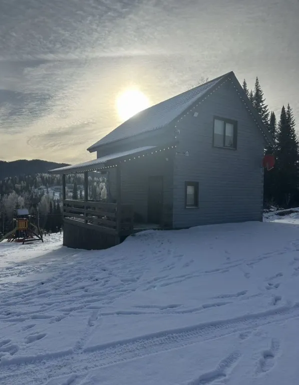 Коттедж 3-комнатный Дом — Шерегеш