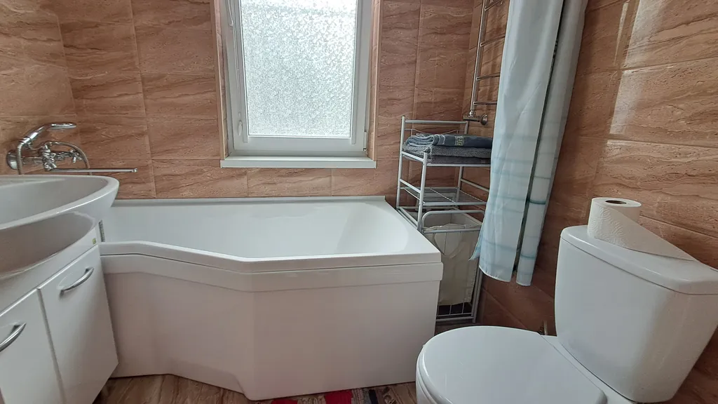 2-х этажный дом в центре города