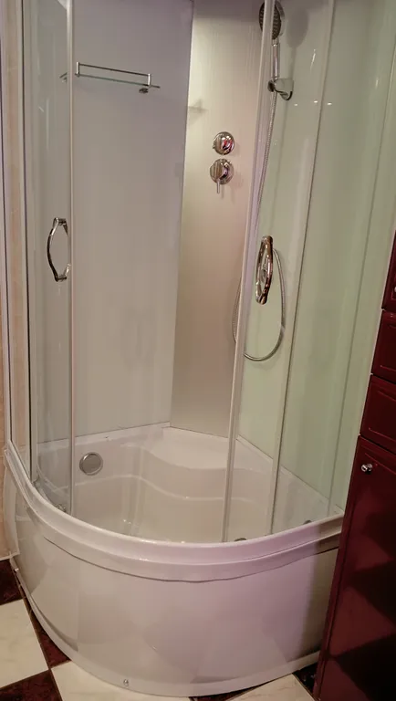 Часть дома на окраине города