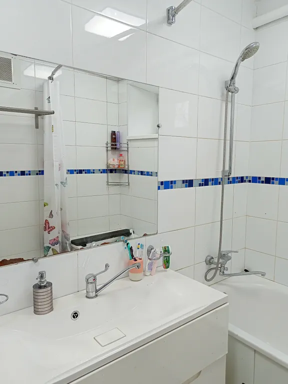 Уютный дом у леса