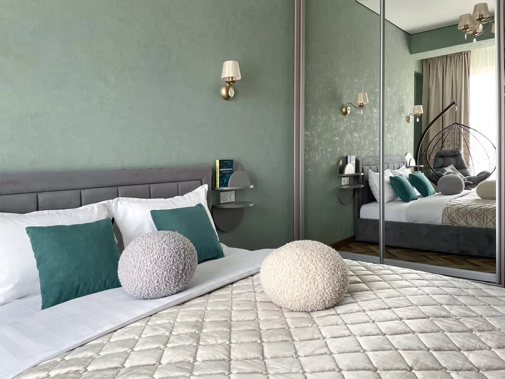 Сирень с видом на центр Пятигорска