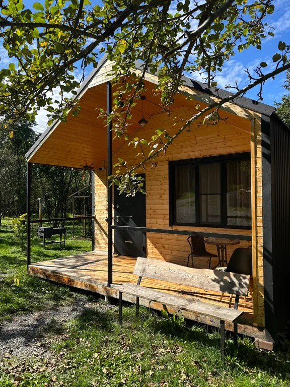 Коттедж с видом на лес