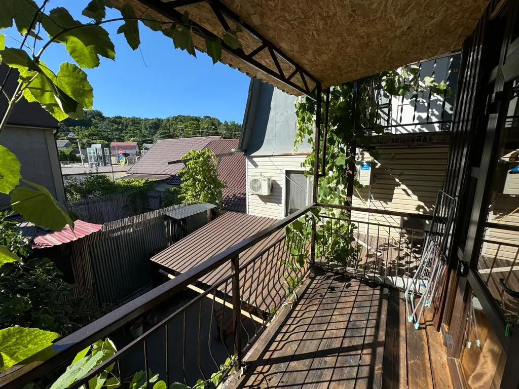 Шикарная студия у моря с 2 балконами