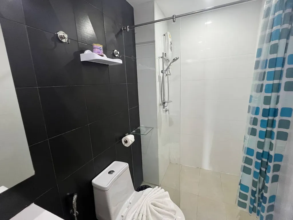 Ката, студия после ремонта с красивым видом на горы, 5 этаж