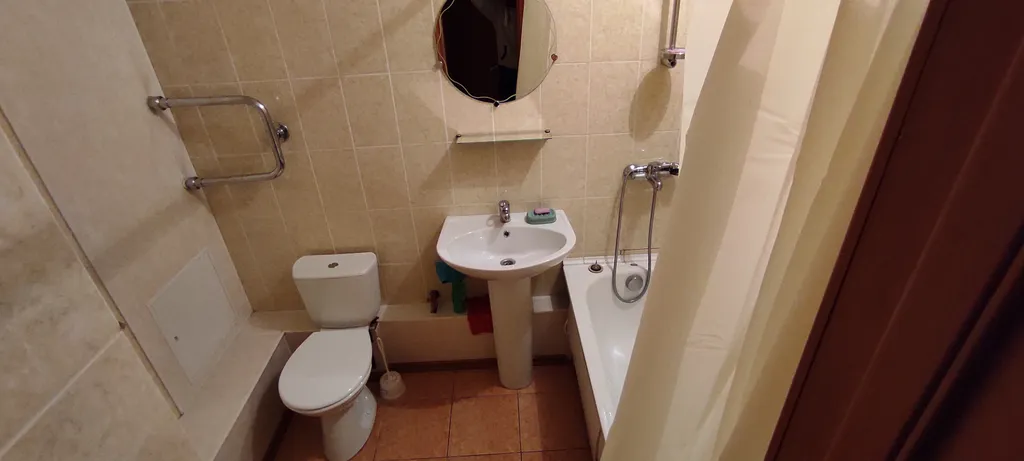 Двушка возле Галактики